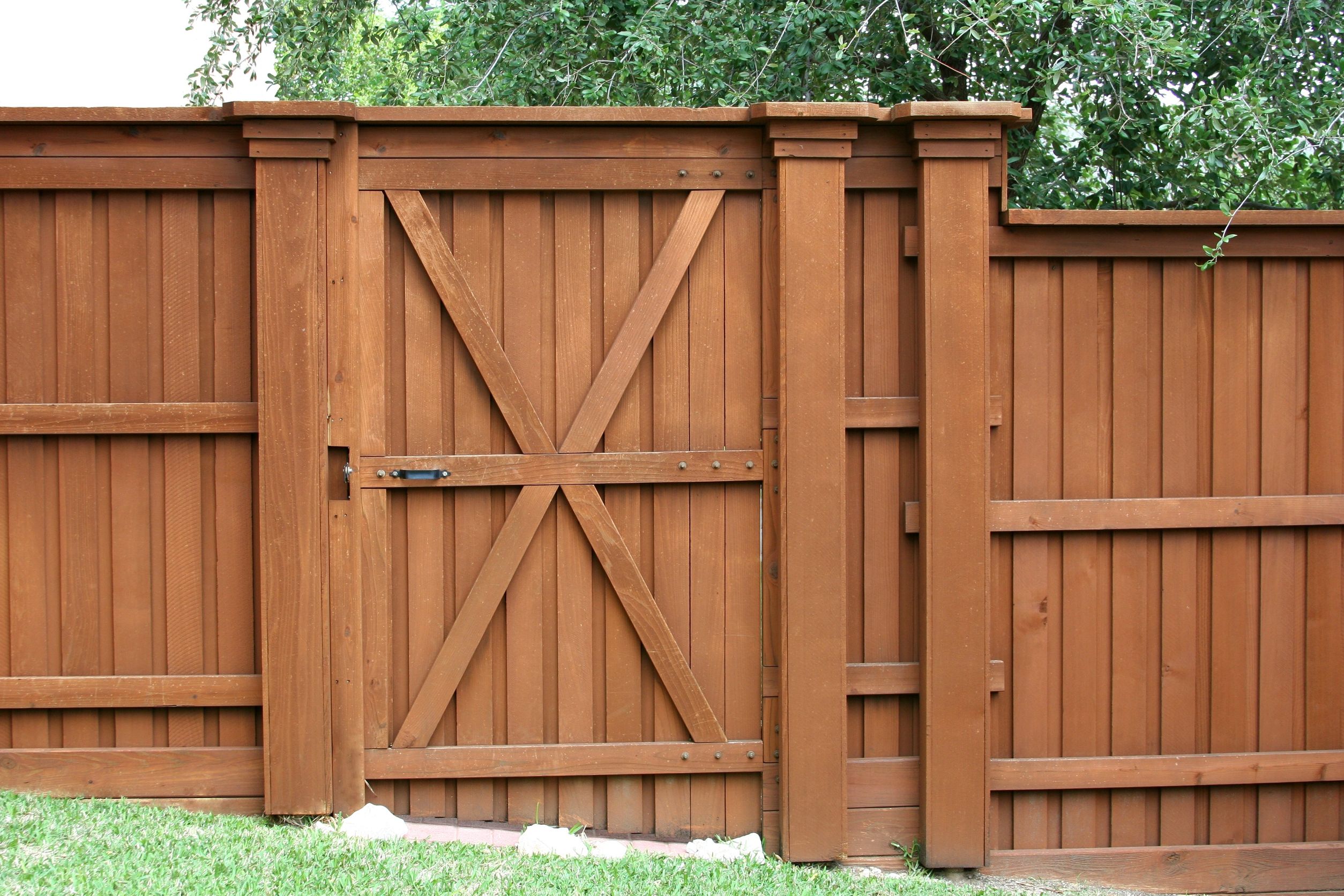 Always Use Quality Fencing Material in Nassau County for a Secure Property