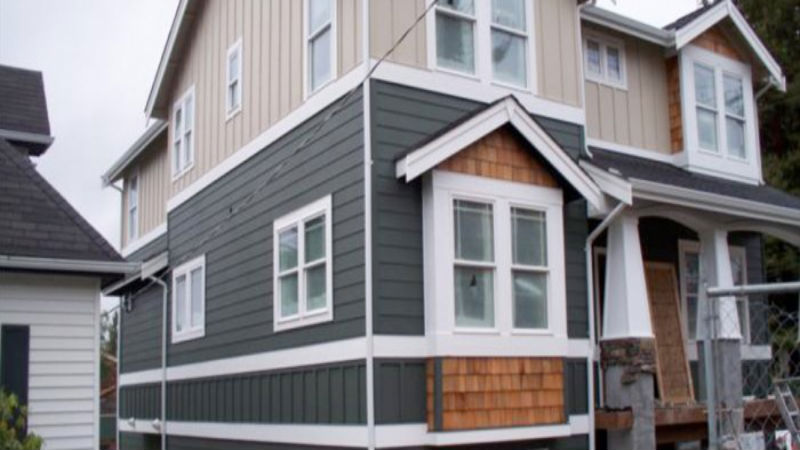 Time for a Fresh Coat: Why Hiring an Exterior Painting Contractor Makes Sense