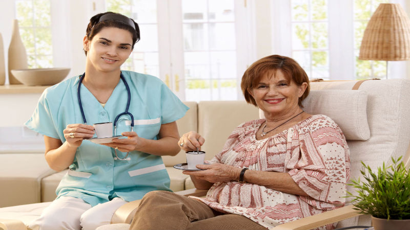 Why Hiring a Home Care Giver is Your Best Senior Care Option