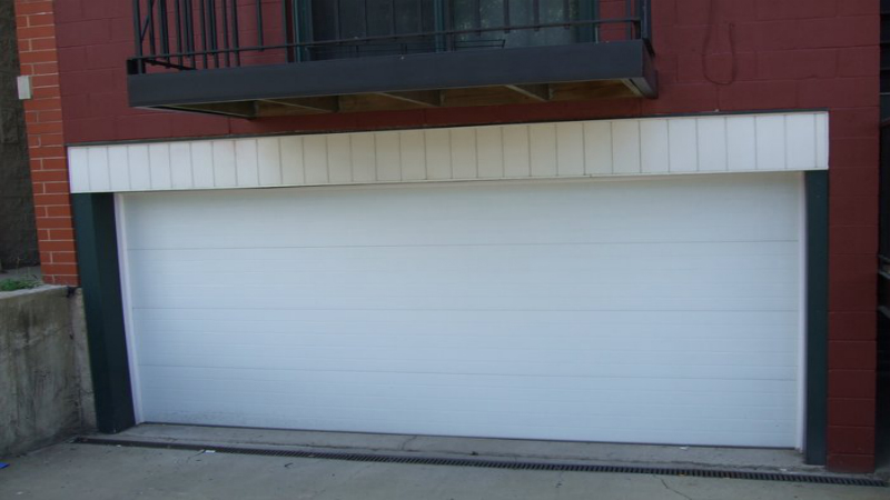 Professional Garage Door Installation in Deerfield