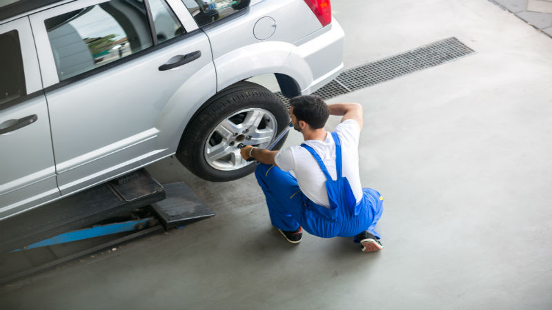 The Importance of Visiting A Car Brake Repair Service