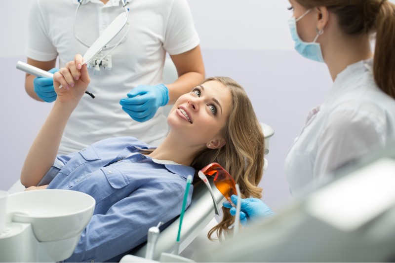 Key Things to Know About Getting a Smile Makeover in Vernon Hills