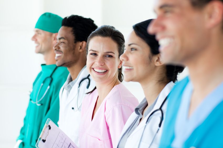 Who Should Pursue Healthcare Training Programs in Los Angeles, CA